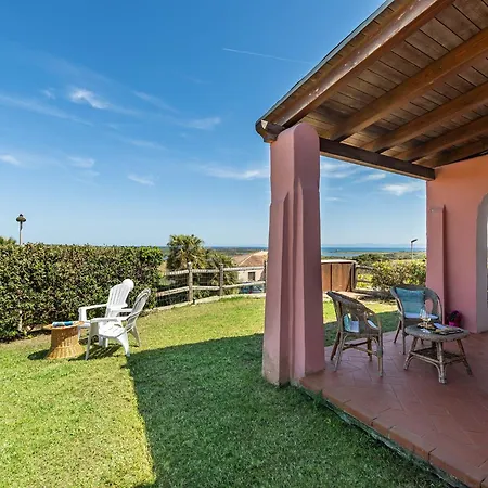 Villa With A Private Pool And Sea View Punta de su Torrione